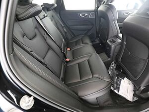Volvo  T8 AWD Black Edition Ultra AHK LUFT MASSAGE