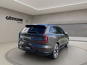 Volvo  Twin Motor AWD Ultra 7SITZ LED PANO 21LM