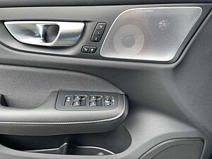 Volvo  T8 AWD Recharge Ultimate LED SD NAVI 19LM