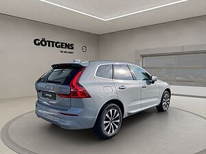 Volvo  B4 Core NAVI LED 19LM WINTER PAKET SITZH