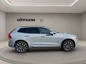 Volvo  B4 Core NAVI LED 19LM WINTER PAKET SITZH