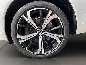 Volvo  T8 AWD Recharge R-Design LED