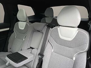 Volvo  Twin Motor AWD Ultra 7 AHK LUFT B&W 21LM