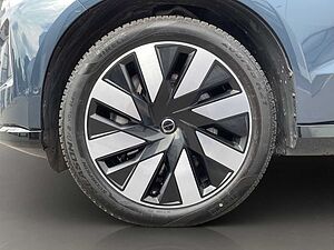 Volvo  Twin Motor AWD Ultra 7 AHK LUFT B&W 21LM