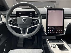 Volvo  Twin Motor AWD Ultra 7 AHK LUFT B&W 21LM