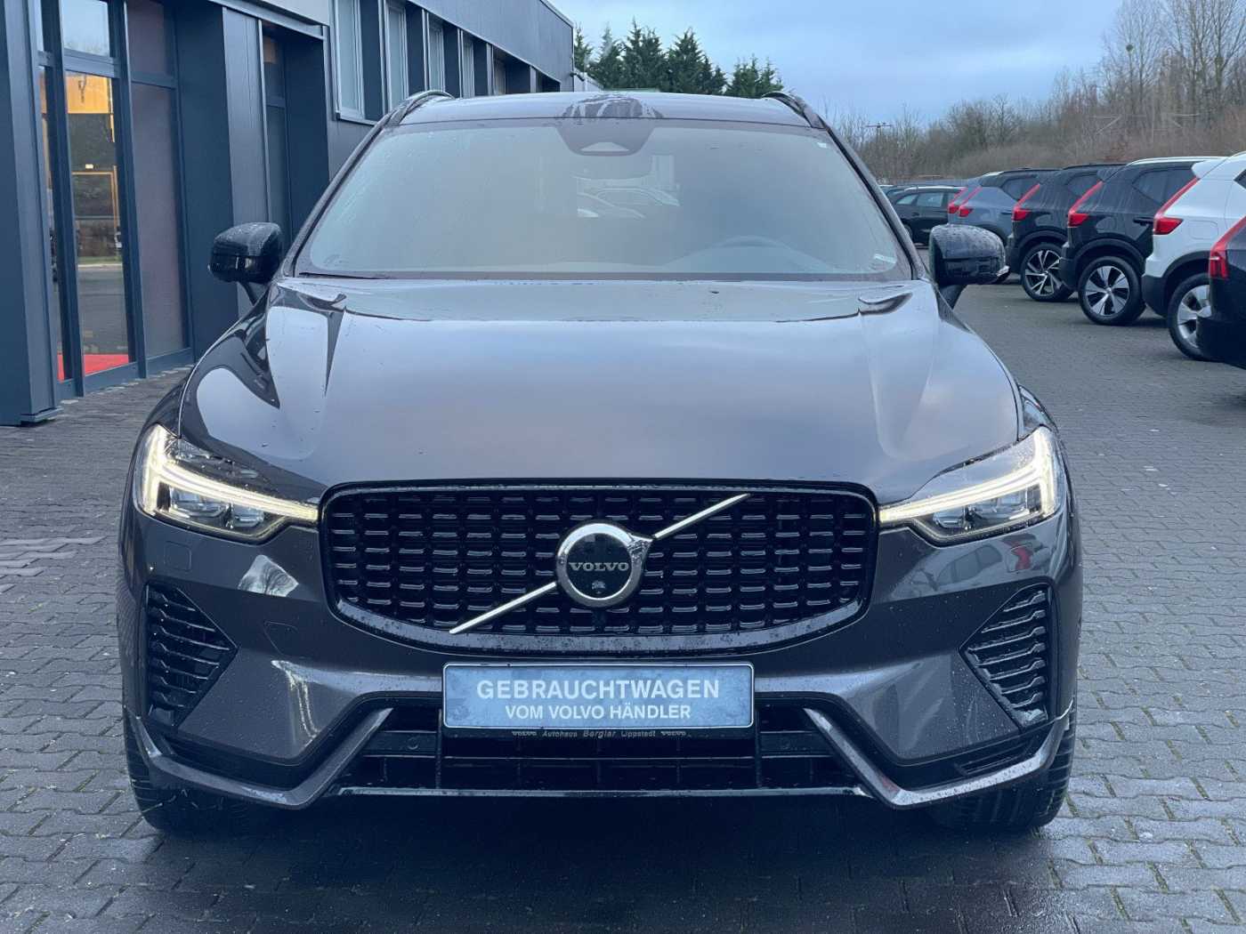 Volvo  T6 Plus Dark   Plug-In Hybrid AWD AHK PANO