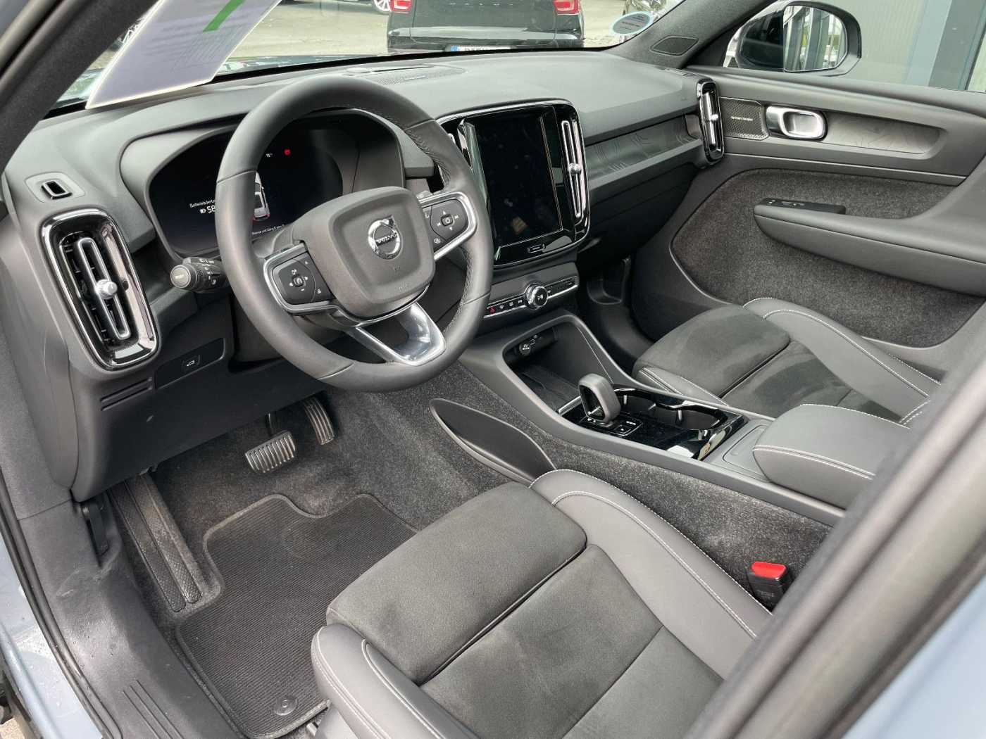 Volvo  P8 Ultimate Recharge Pure Electric AWD AHK