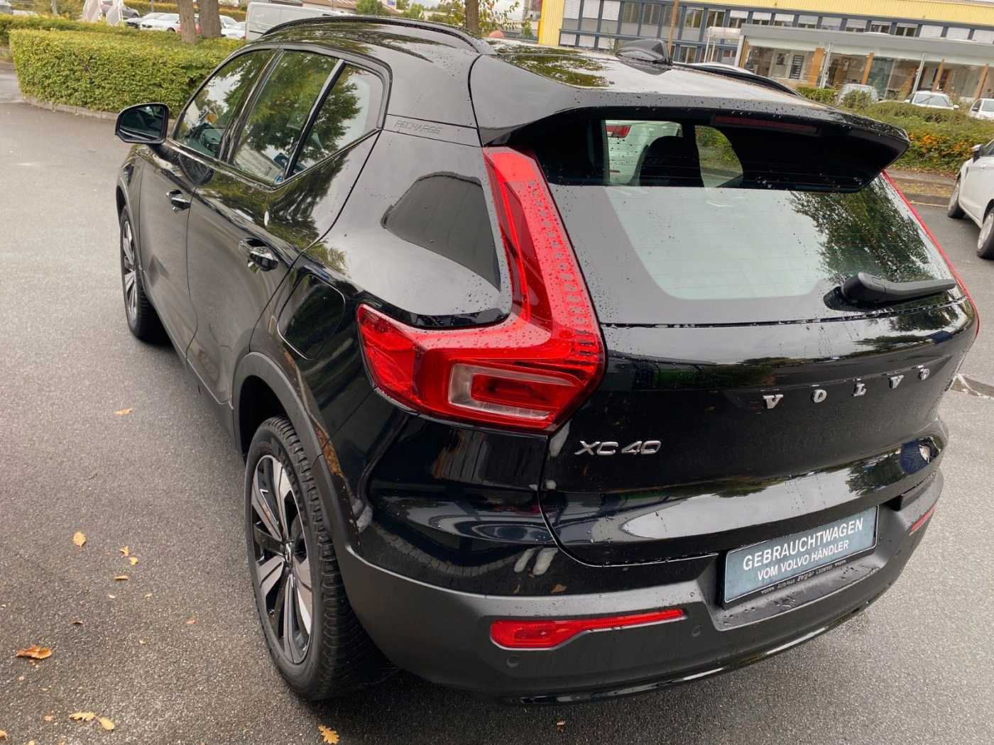 Volvo  Core Recharge Pure Electric 2WD