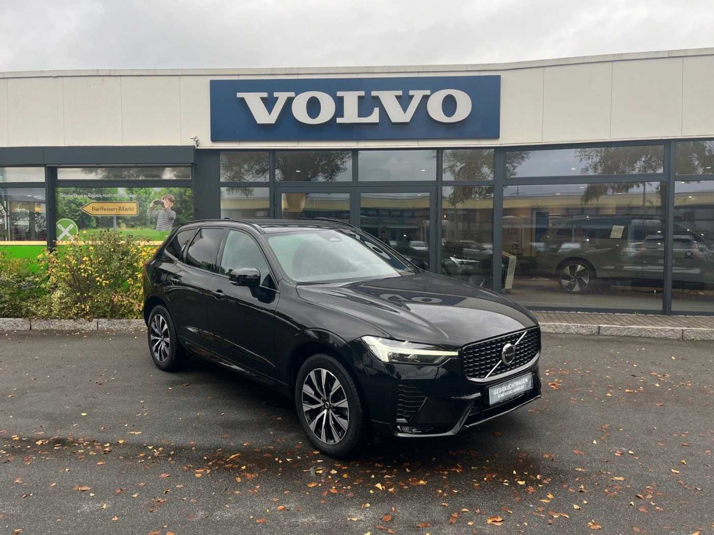 Volvo  Plus Dark B4D AHK H/K