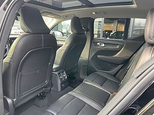 Volvo  T5 Inscription Recharge ACC H/K Navi Pano