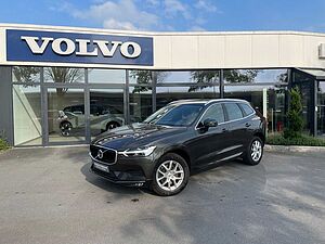 Volvo  D4 AWD Momentum  Kamera Navi SHZ ToteWin