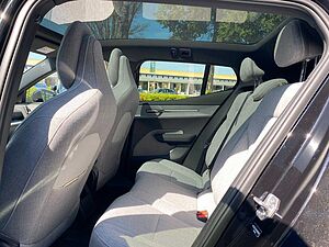 Volvo  Single Motor Ext. Range Ultra Pure Electric