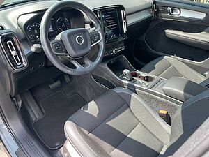 Volvo  D3 Momentum Pro 2WD Navi Standh. 18Z