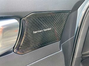 Volvo  D3 Momentum Pro 2WD Navi Standh. 18Z