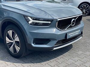 Volvo  D3 Momentum Pro 2WD Navi Standh. 18Z