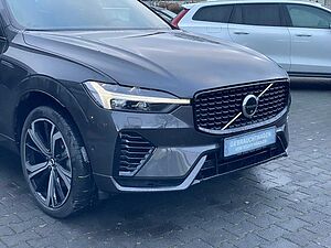 Volvo  T6 Plus Dark   Plug-In Hybrid AWD AHK PANO