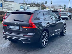 Volvo  T6 Plus Dark   Plug-In Hybrid AWD AHK PANO