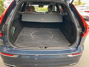 Volvo  B5 AWD Inscription, Pano, Fahrer-Assistenz