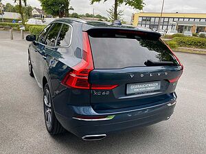 Volvo  B5 AWD Inscription, Pano, Fahrer-Assistenz