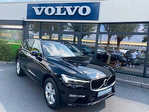 Volvo  B4 AWD Core, Licht-Paket, Fahrer-Assistenz