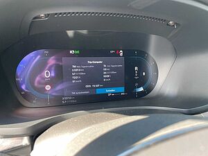 Volvo  B4D Core Navi SHZ Kamera AHK