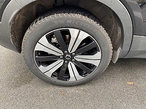 Volvo  Core Recharge Pure Electric 2WD