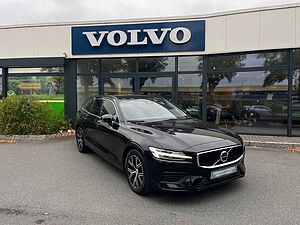 Volvo  B4 Core Navi SHZ LED