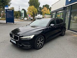Volvo  B4 Core Navi SHZ LED