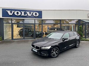 Volvo  B4 Core Navi SHZ Kamera