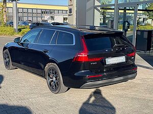 Volvo  B4D AHK Navi SHZ LED Kamera