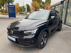 Volvo  B4 Plus Dark, Fahrer-Assistenz, AHK, uvm.
