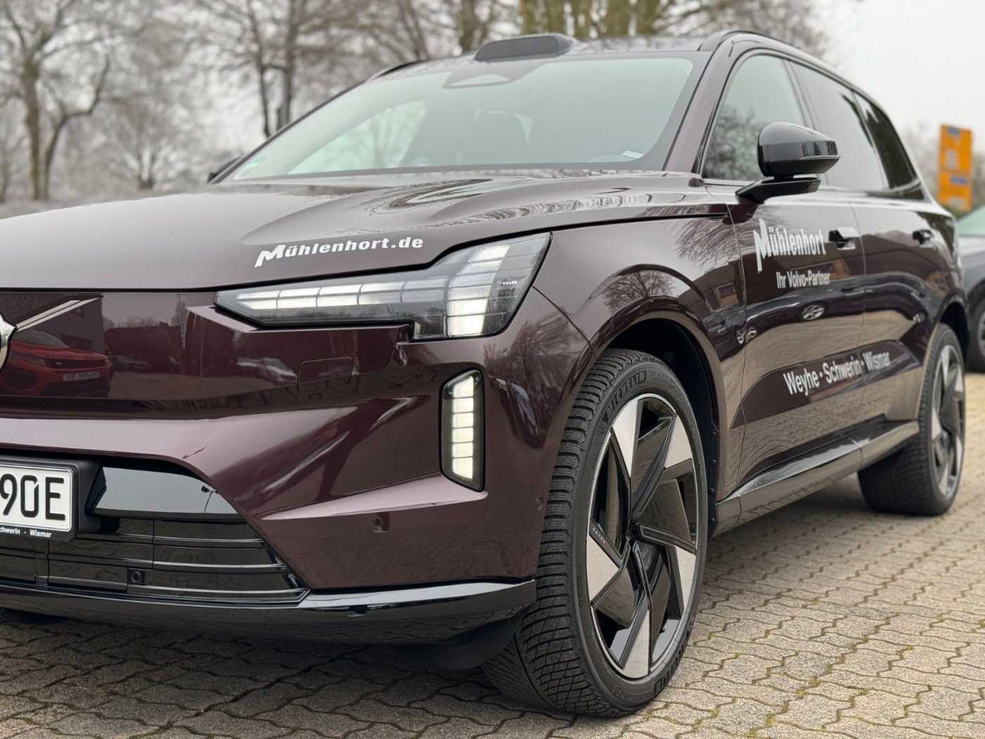 Volvo  Twin Motor Performance AWD ULTRA - 7-Sitzer