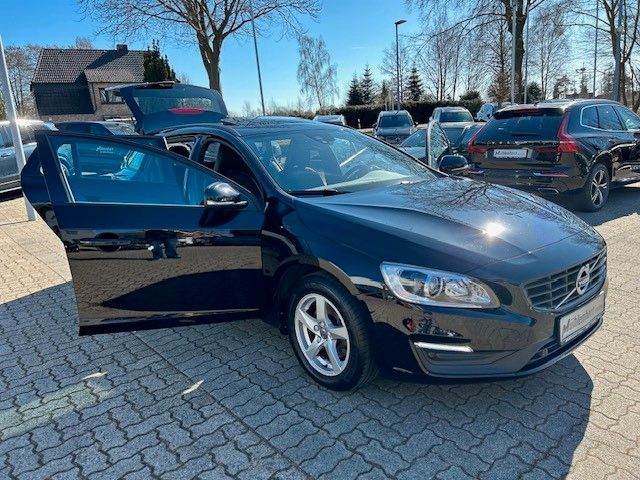Volvo  D4 Linje Business - AHK - Scheckheft -  GSD