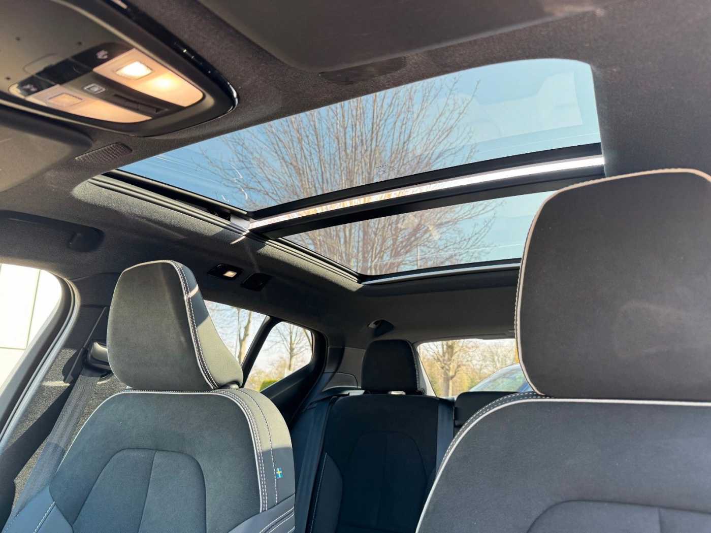 Volvo  Recharge PRO - Pano - BLIS - 360 - Pilot -