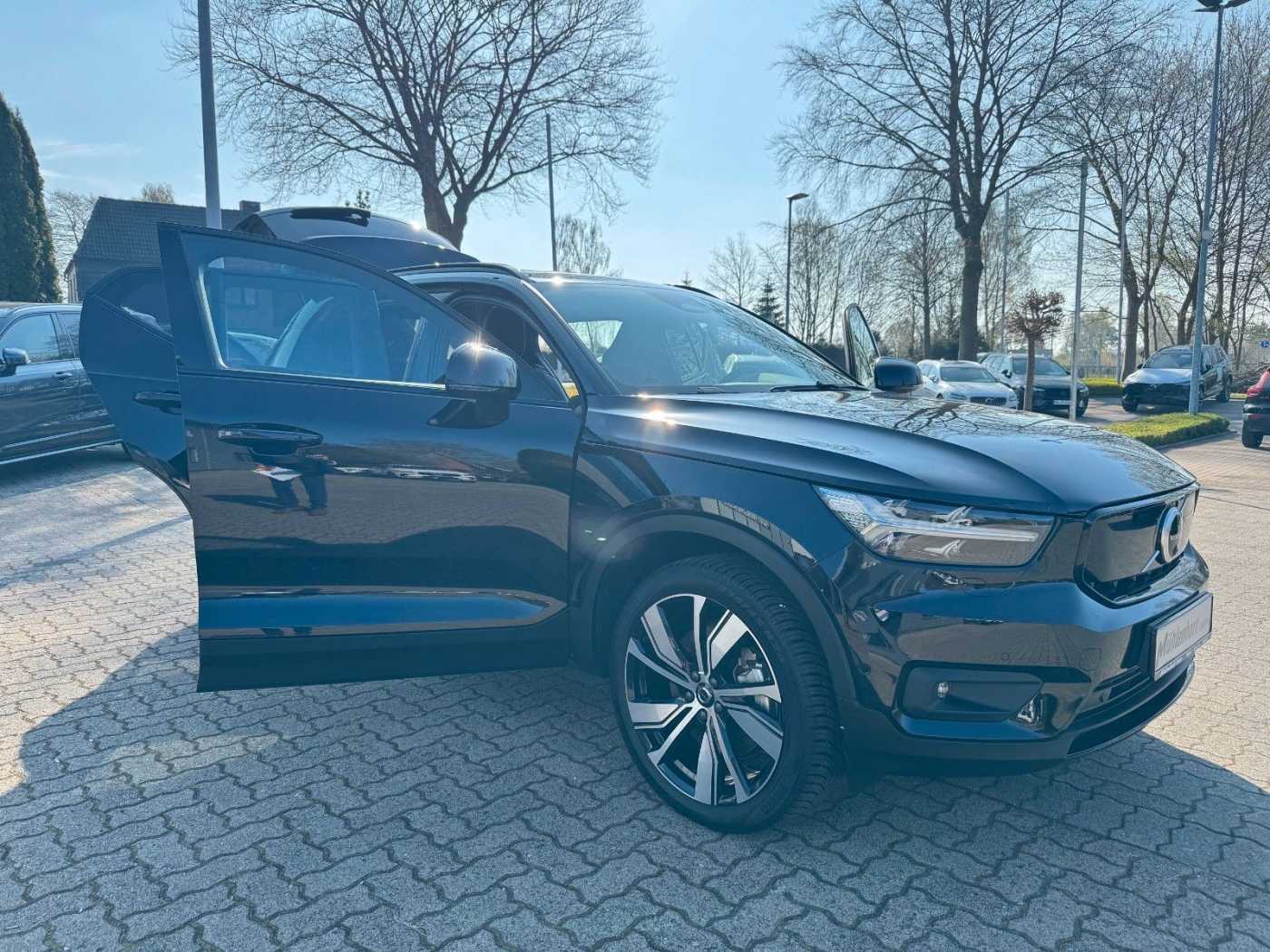 Volvo  Recharge PRO - Pano - BLIS - 360 - Pilot -