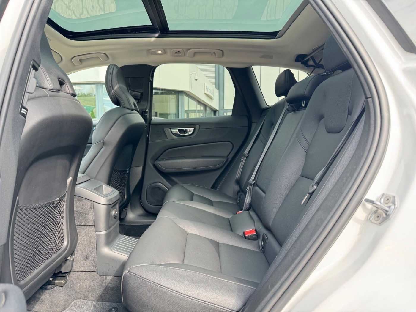 Volvo  T6 Recharge AWD INSCRIPTION - AHK - HuD -