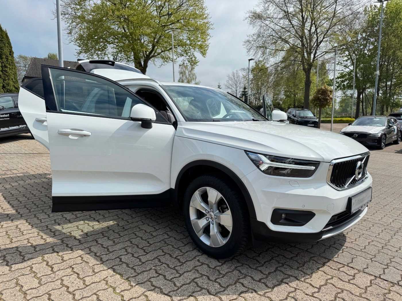 Volvo  T3 Geartr. MOMENTUM PRO - BLIS - Pilot -Cam