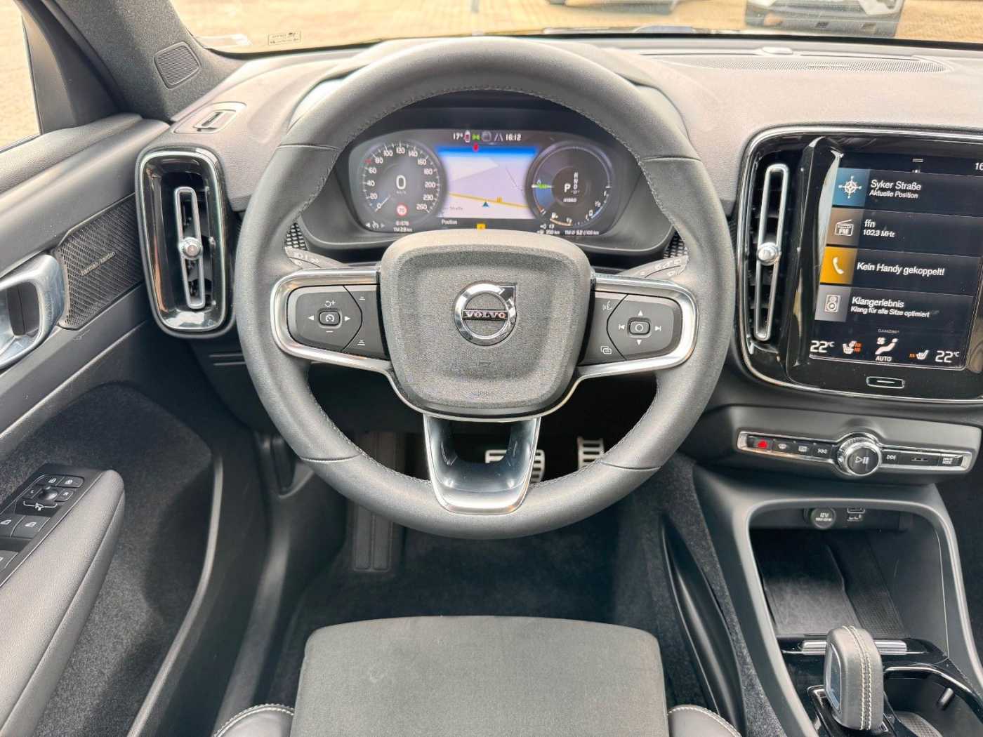 Volvo  T5 Recharge DKG R-DESIGN - 19' - Cam - H/K
