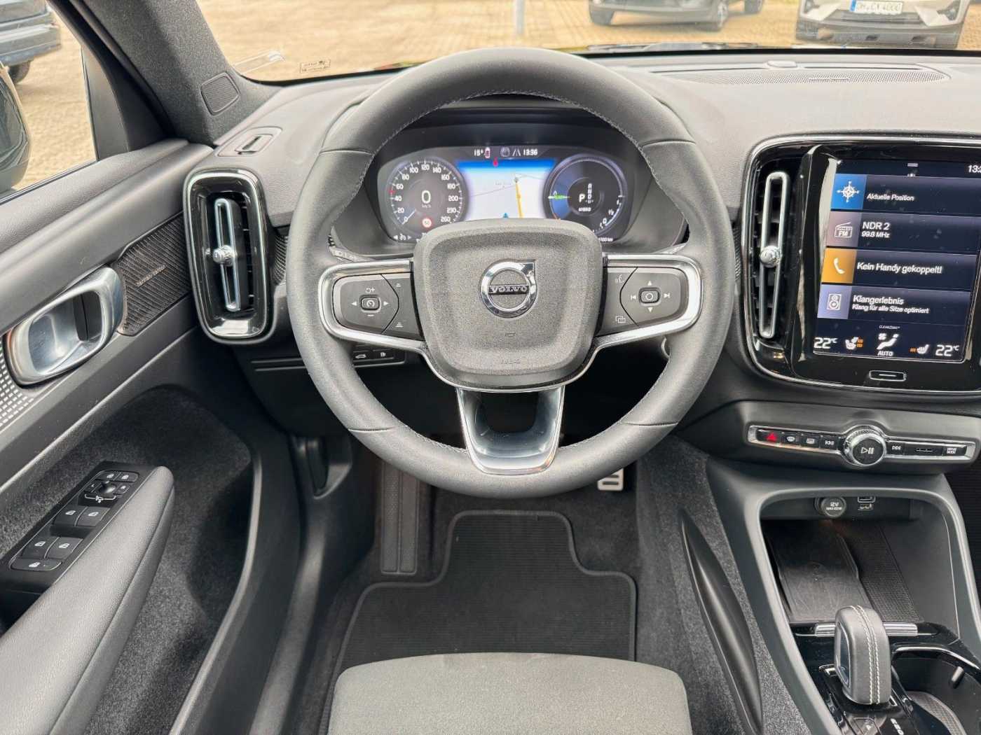 Volvo  T4 Recharge DKG R-DESIGN - 19' - Cam - H/K
