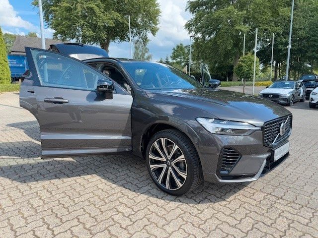 Volvo  T6 Recharge AWD R-DESIGN - AHK - 360° - 21'