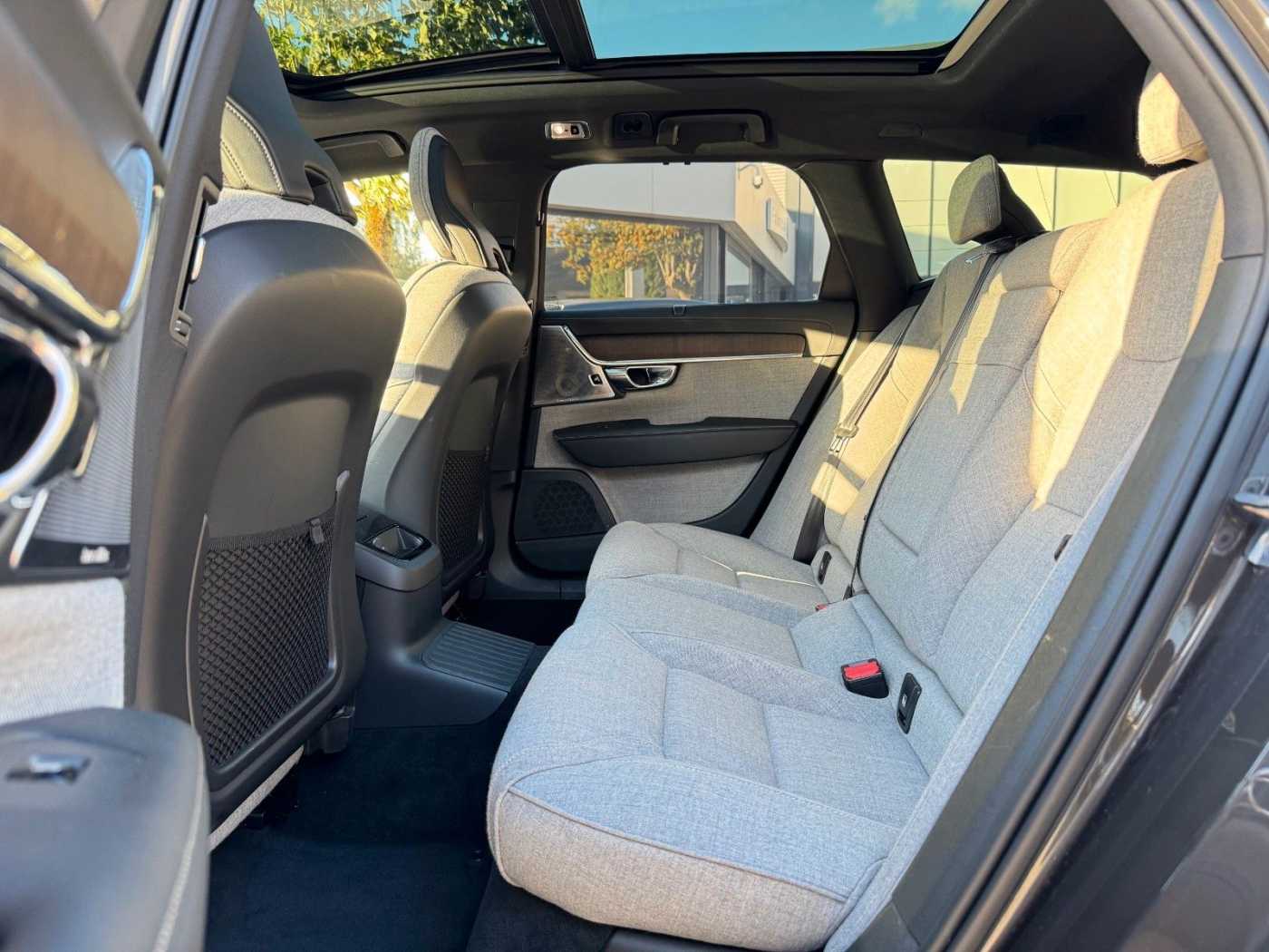 Volvo  T6 AWD Geartronic INSCRIPTION-AHK-Pano-360-