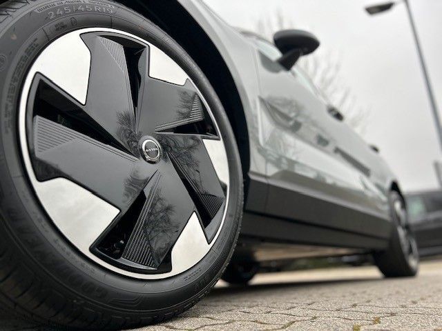 Volvo  Single Motor Extended Range RWD PLUS