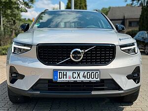 Volvo  B3 DKG PLUS DARK - 360° - Pilot -
