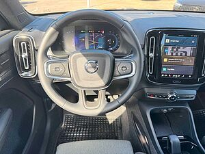 Volvo  B3 B DKG PLUS - BLACK EDITION - 360 - ACC -