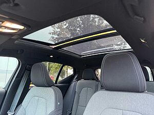 Volvo  B3 B DKG PLUS DARK - 360° - Pano - Pilot -