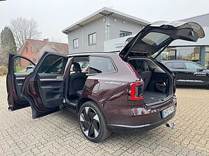 Volvo  Twin Motor Performance AWD ULTRA - 7-Sitzer