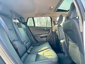 Volvo  D3 PRO - GSD - AHK - Kamera