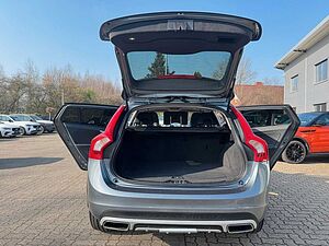Volvo  D3 PRO - GSD - AHK - Kamera