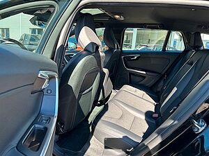 Volvo  D4 Linje Business - AHK - Scheckheft -  GSD
