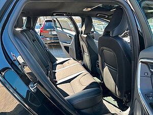 Volvo  D4 Linje Business - AHK - Scheckheft -  GSD